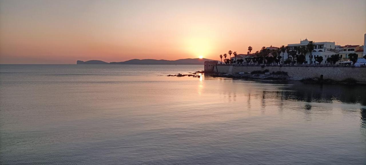 Giolitti Apartment Alghero Ngoại thất bức ảnh