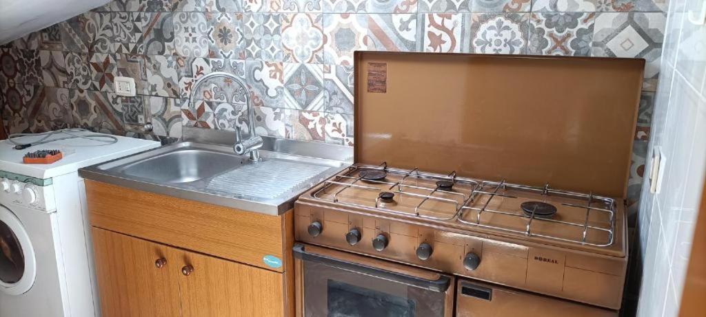 Giolitti Apartment Alghero Ngoại thất bức ảnh
